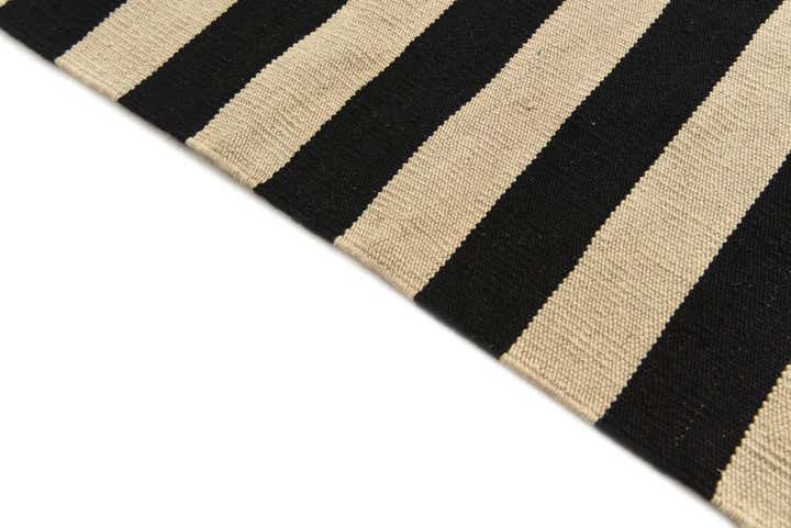 6' 6 x 9' 7 Hand Woven Kilim Modern Wool Rug