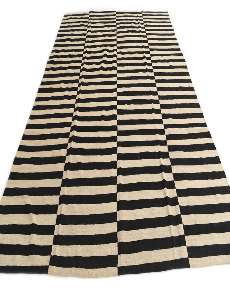 Detail image of 8' 7 x 11' 4  Hand Woven Kilim Modern Wool Rug