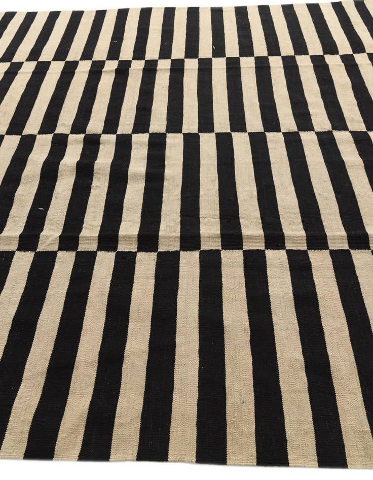 Detail image of 8' 7 x 11' 4  Hand Woven Kilim Modern Wool Rug