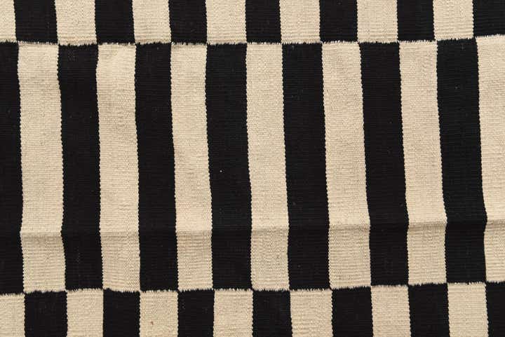 5' 6 x 7' 10 Hand Woven Kilim Modern Wool Rug