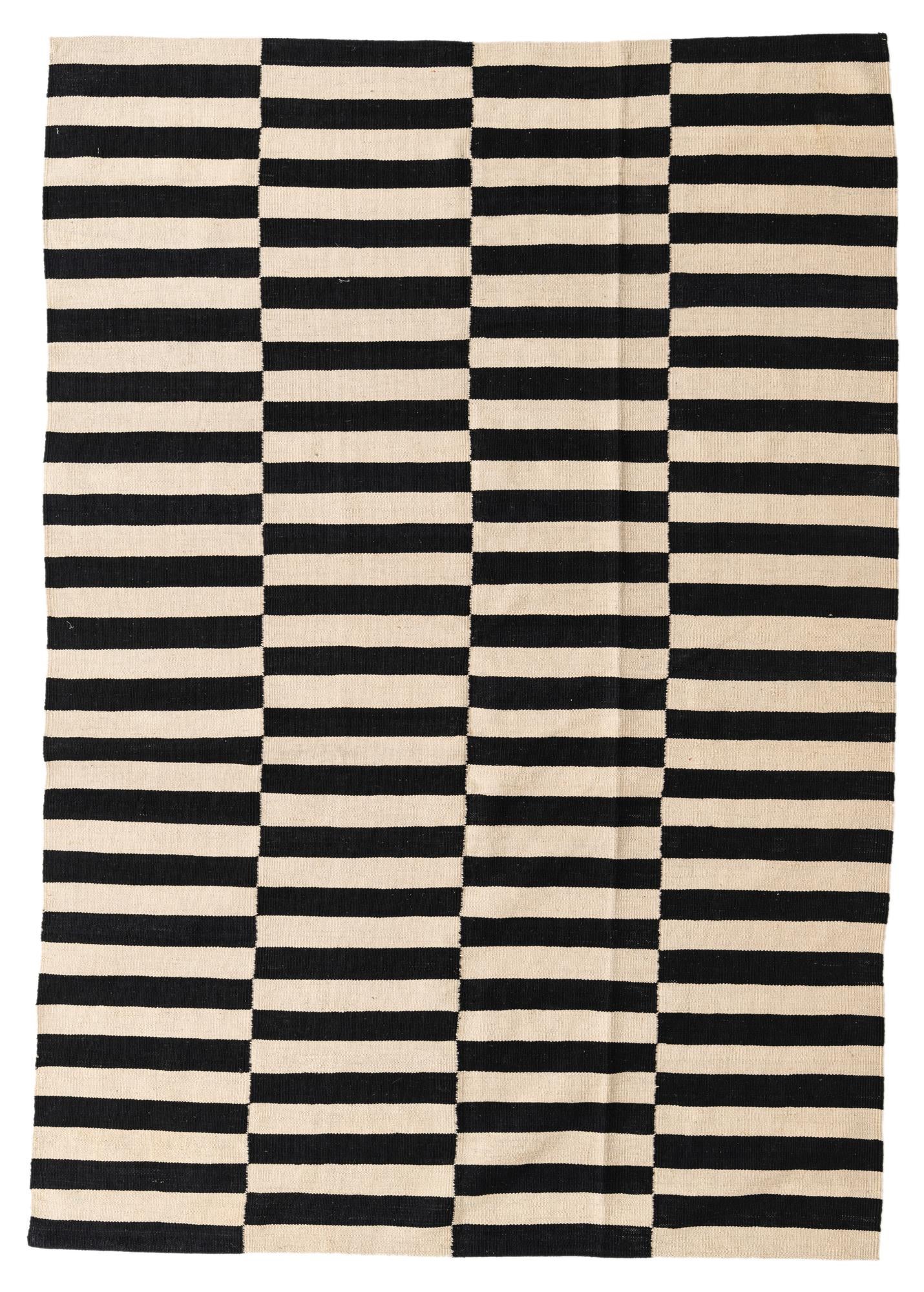 5' 6 x 7' 10 Hand Woven Kilim Modern Wool Rug