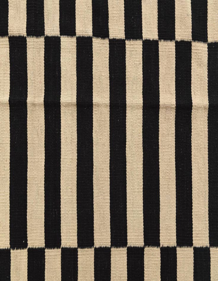 Detail image of 5' 6 x 8' 7  Hand Woven Kilim Modern Wool Rug