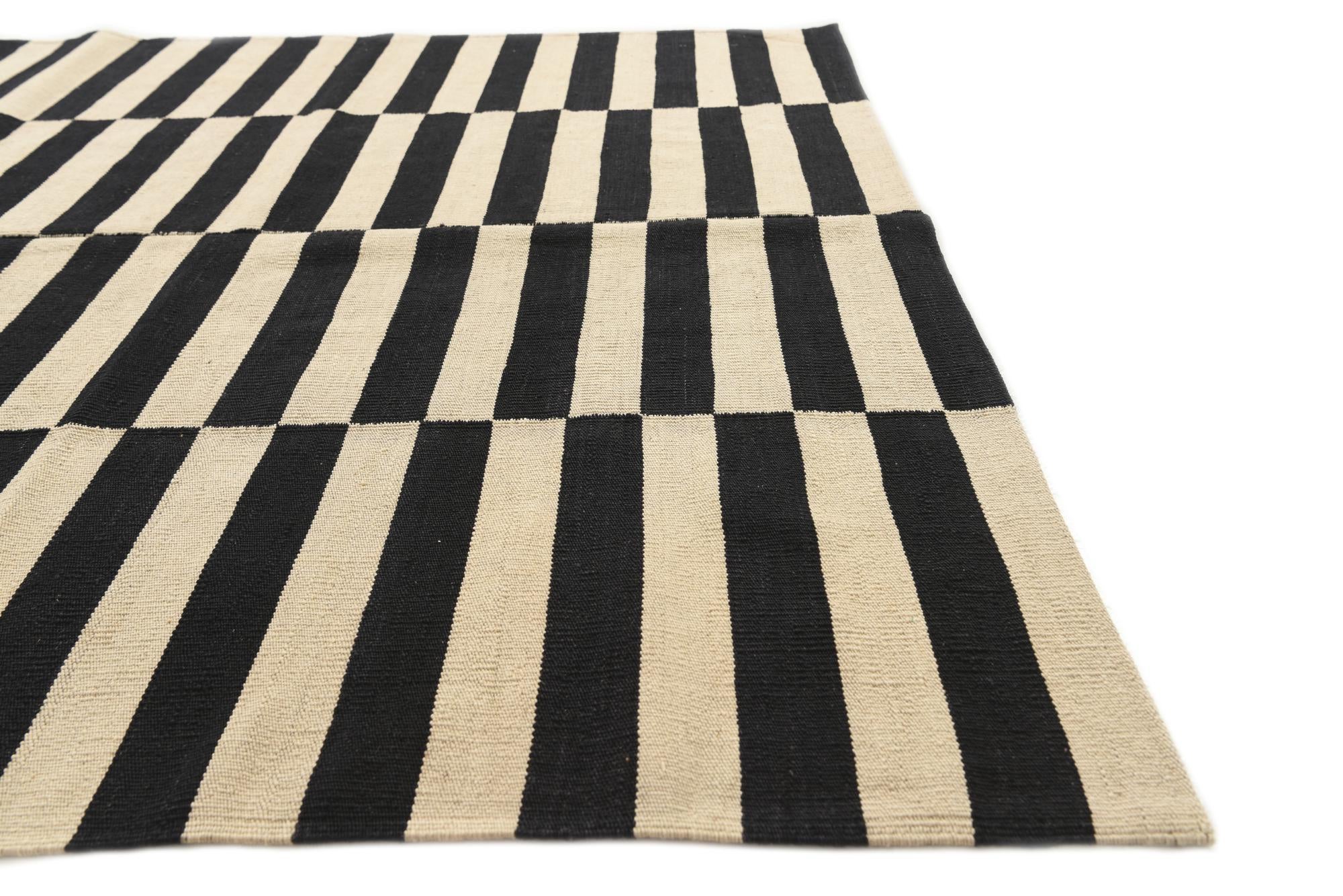 5' 9 x 8' Hand Woven Kilim Modern Wool Rug