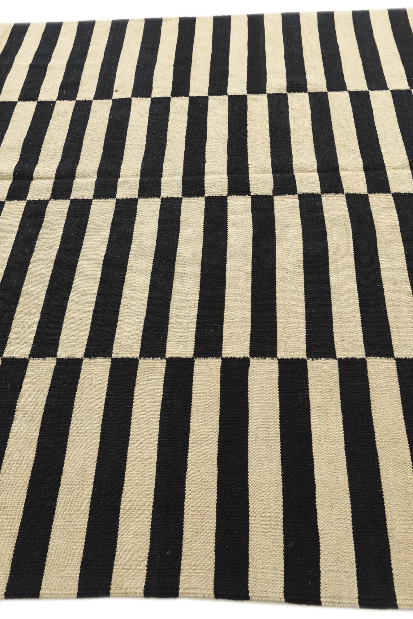 6' 7 x 9' 9 Hand Woven Kilim Modern Wool Rug