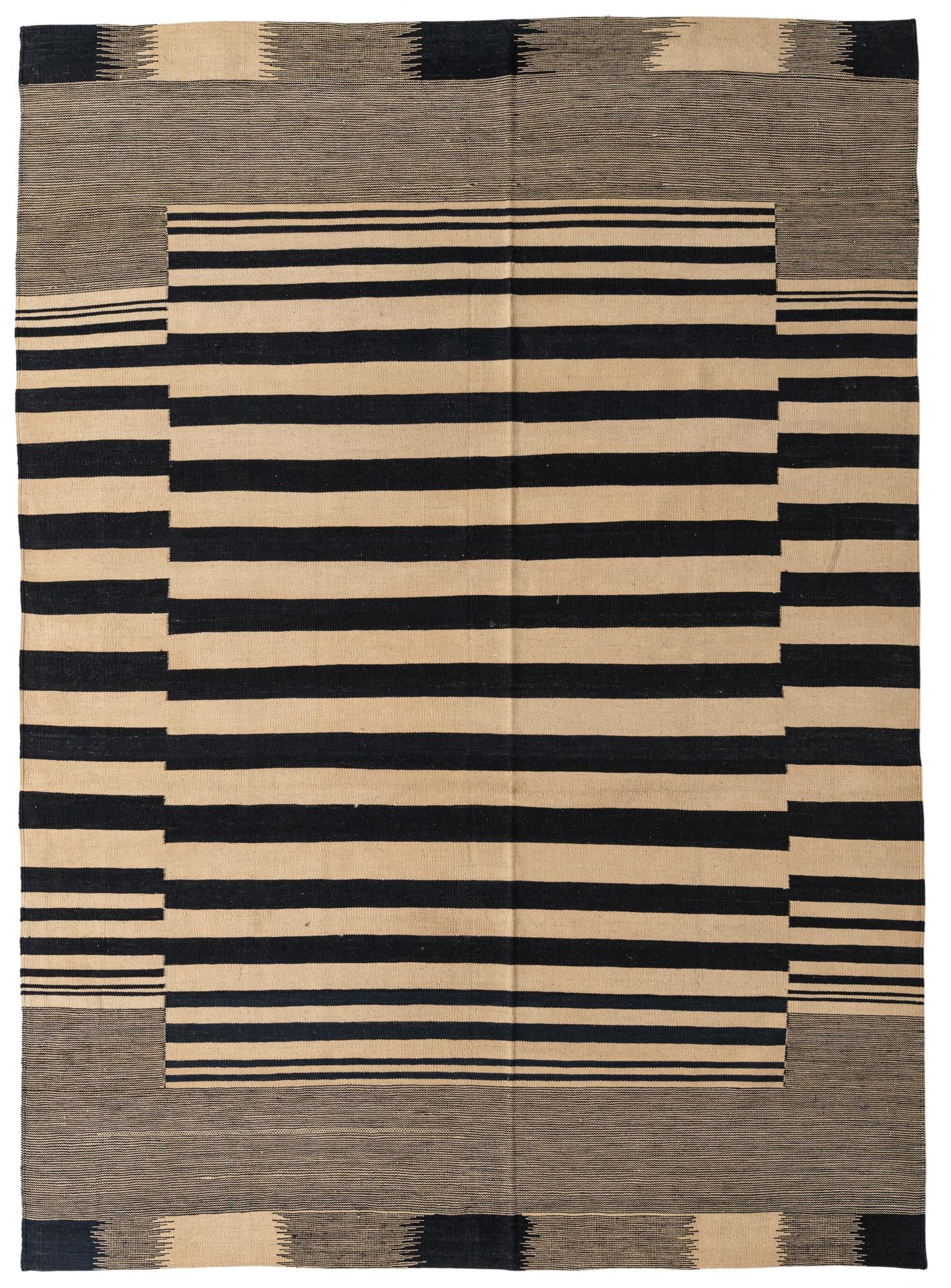 6' 10 x 9' 8 Hand Woven Kilim Modern Wool Rug