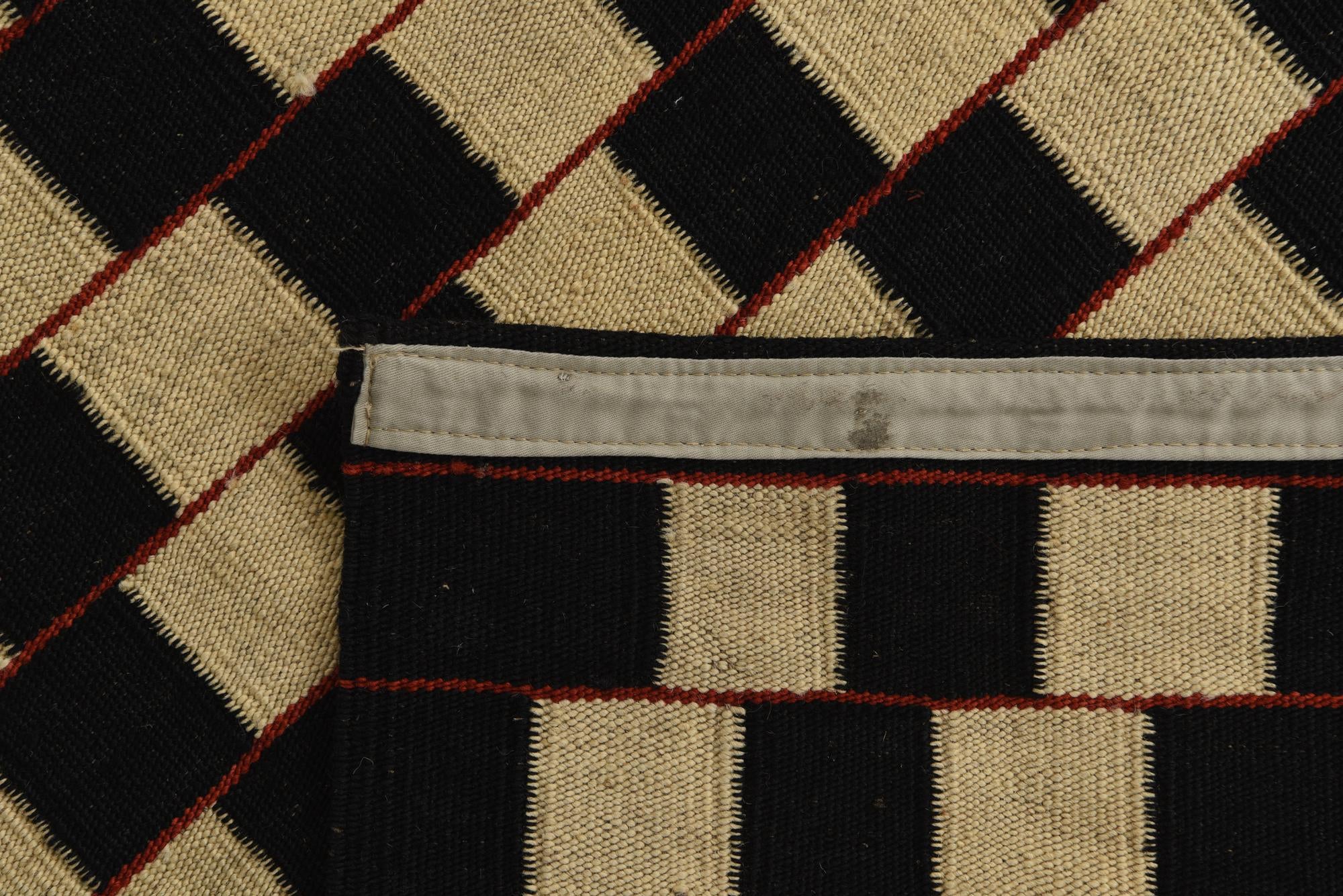 5' 2 x 6' Hand Woven Kilim Modern Wool Rug