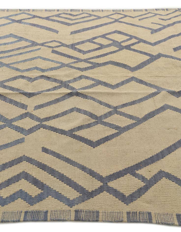 Detail image of 6' x 8'  Hand Woven Kilim Modern Wool Rug