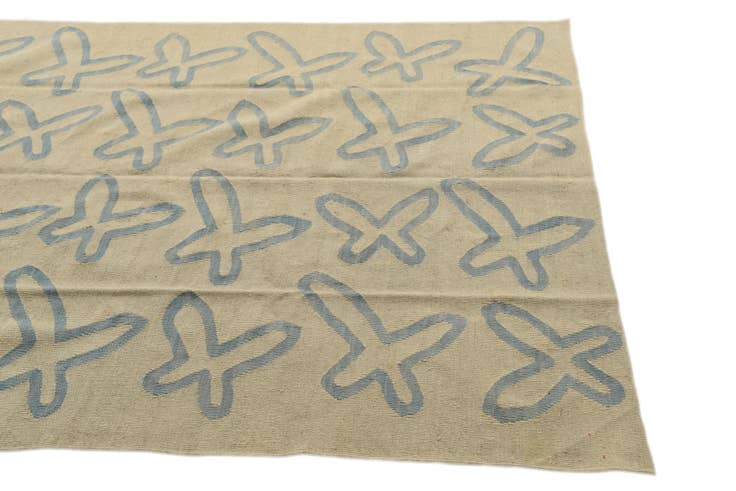 Detail image of 5' 8 x 7' 10 Hand Woven Kilim Modern Wool Rug