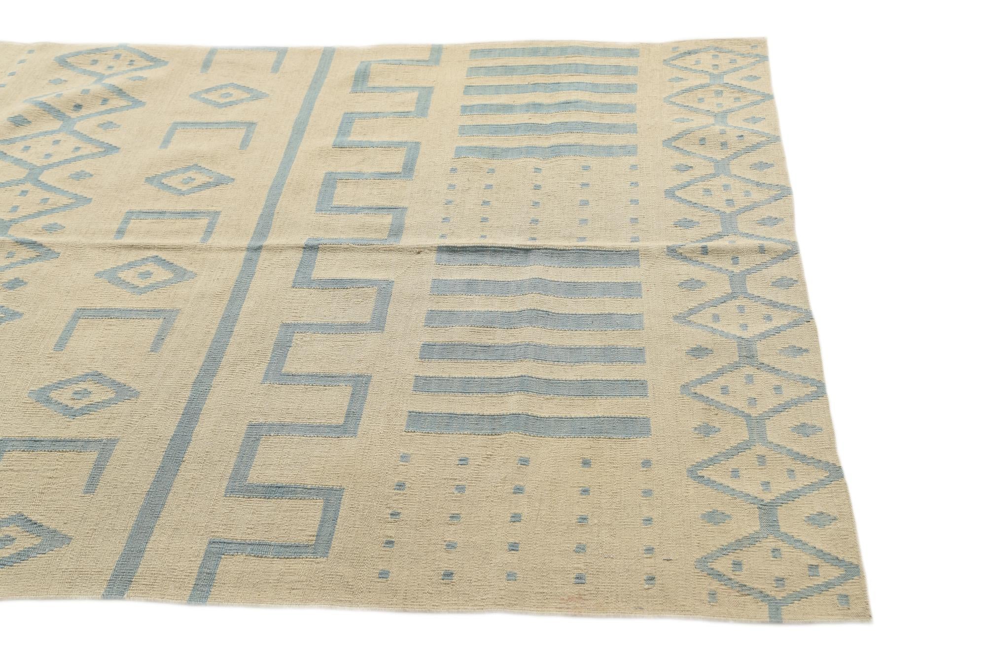 5' 2 x 6' 5 Hand Woven Kilim Modern Wool Rug