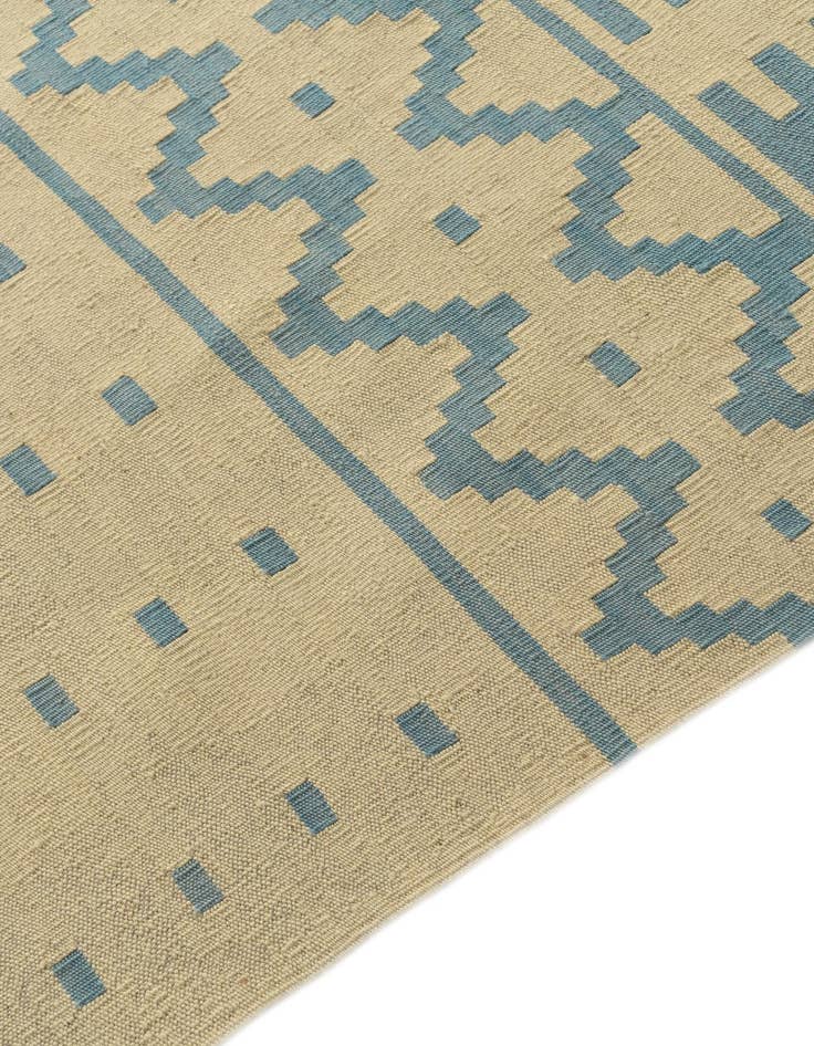 Detail image of 6' 5 x 9' 5  Hand Woven Kilim Modern Wool Rug