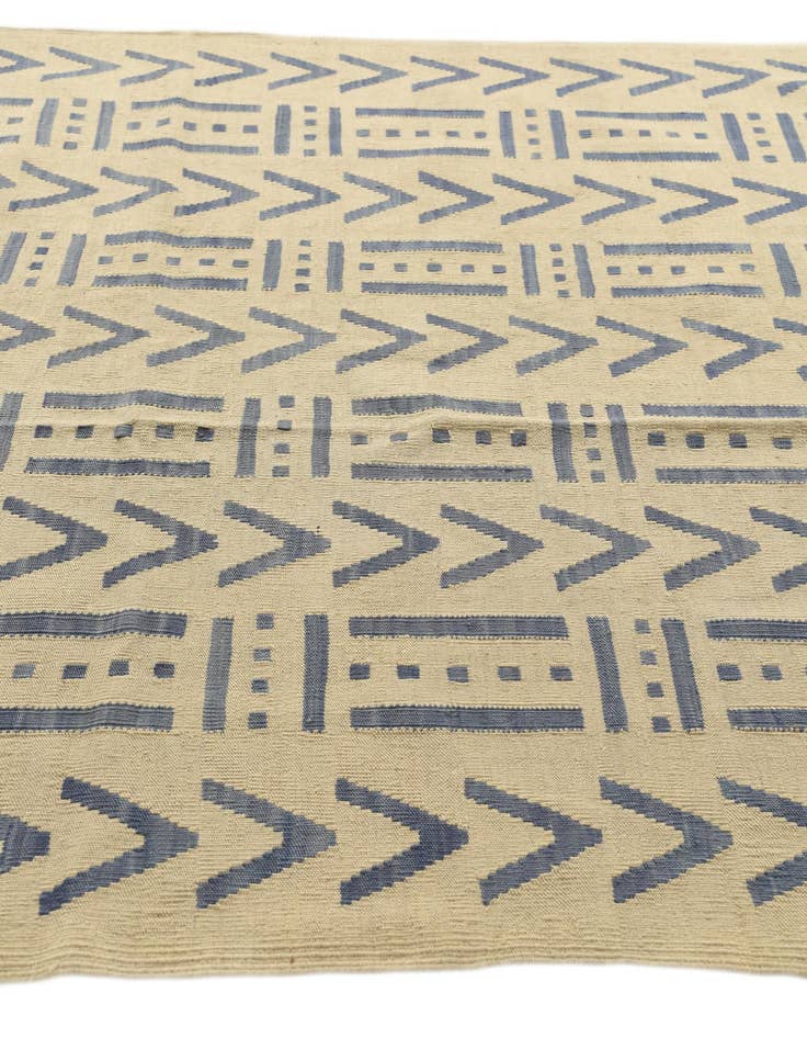 Detail image of 6' 2 x 7' 8  Hand Woven Kilim Modern Wool Rug