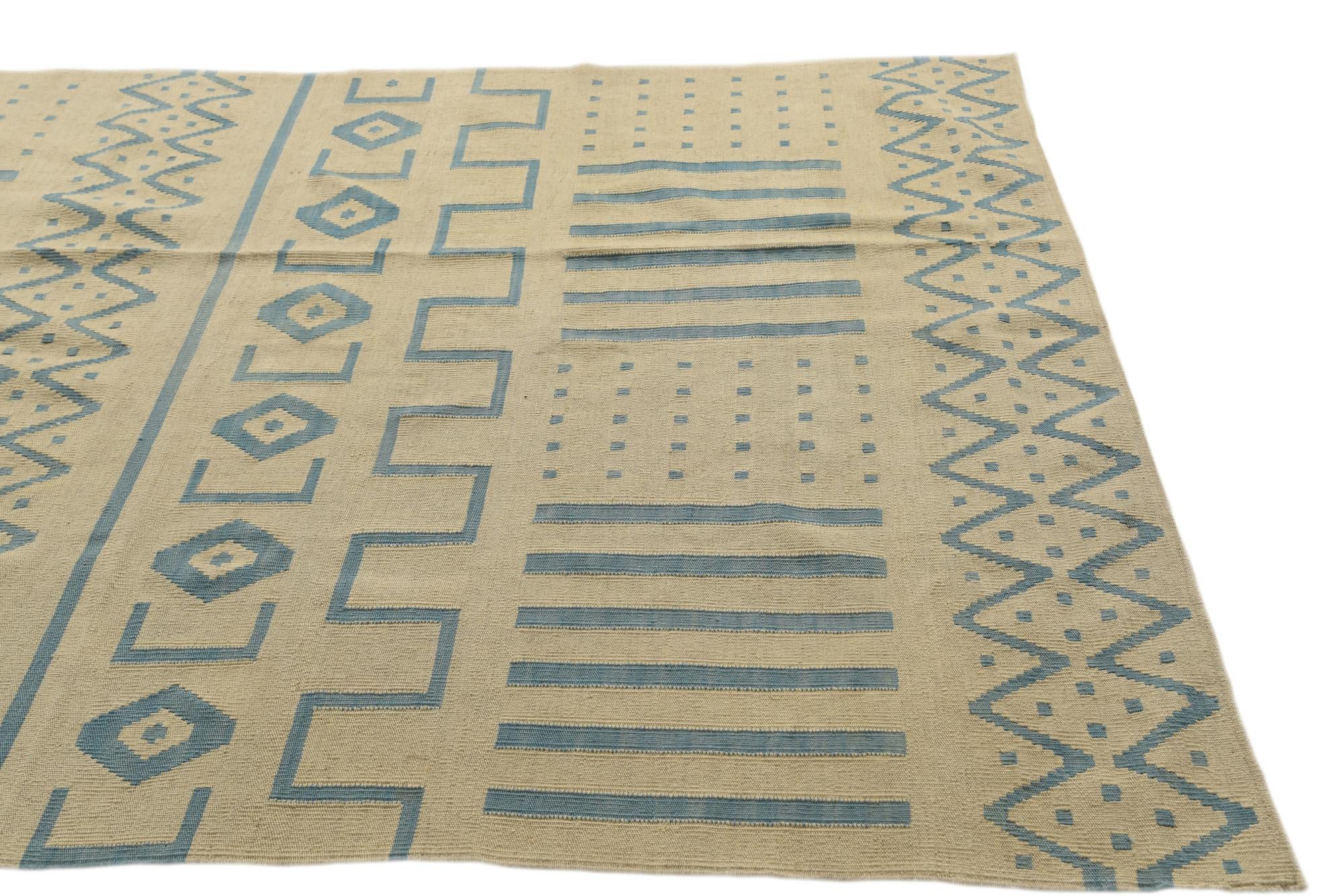 5' 9 x 7' 10 Hand Woven Kilim Modern Wool Rug