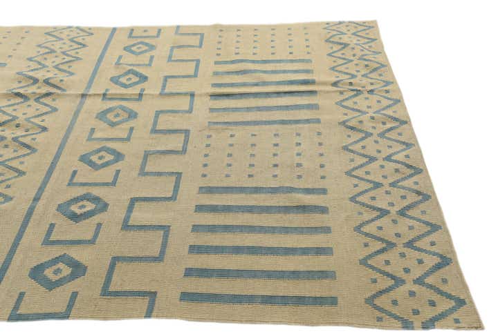 5' 9 x 7' 10 Hand Woven Kilim Modern Wool Rug