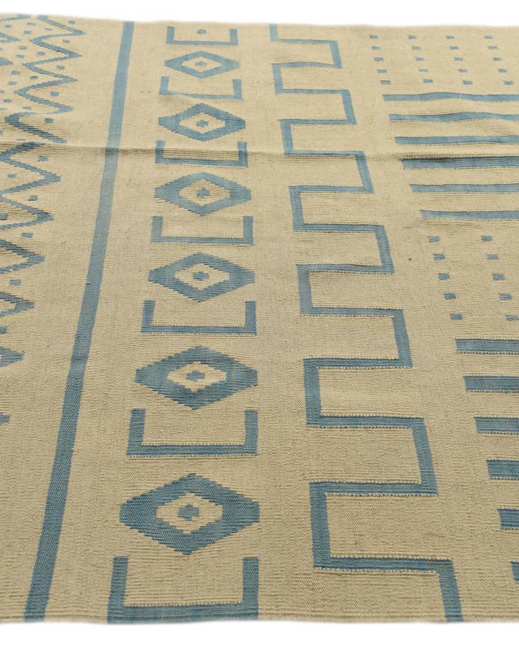 Detail image of 5' 9 x 7' 10  Hand Woven Kilim Modern Wool Rug