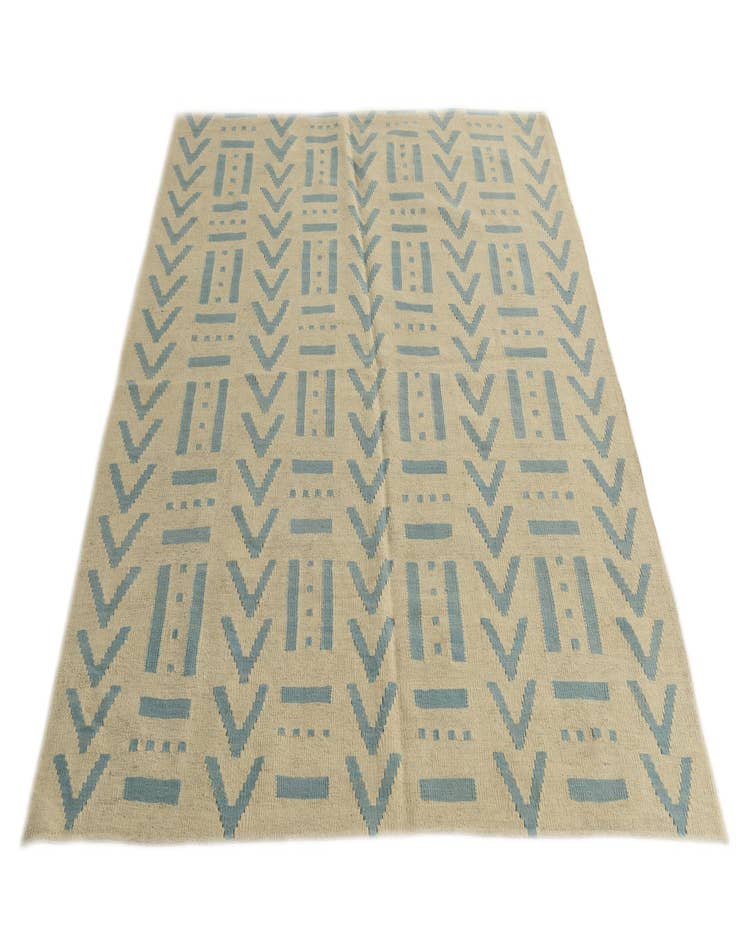 Detail image of 5' 2 x 6' 5  Hand Woven Kilim Modern Wool Rug