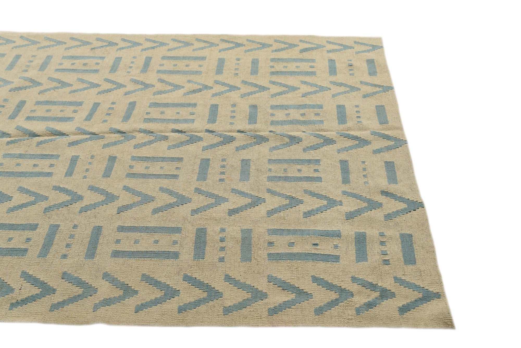 5' 2 x 6' 5 Hand Woven Kilim Modern Wool Rug