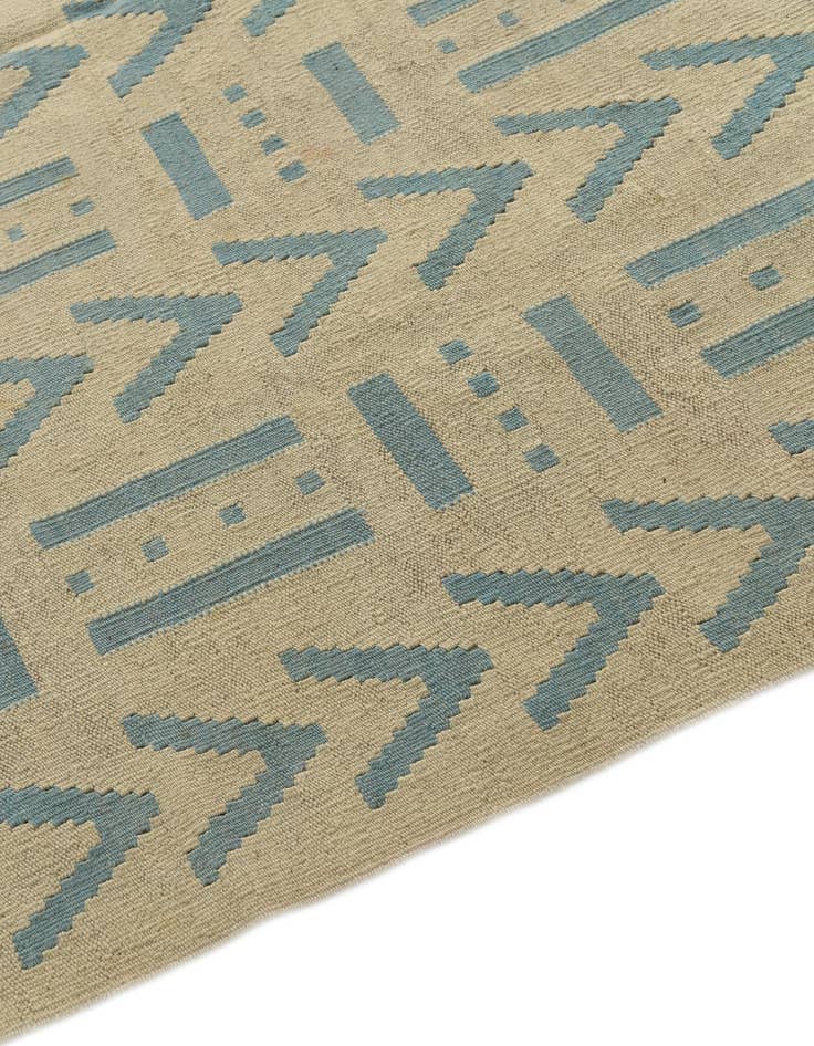 Detail image of 5' 2 x 6' 5  Hand Woven Kilim Modern Wool Rug