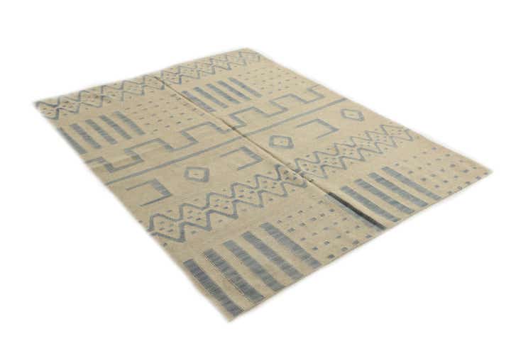5' 4 x 6' 7 Hand Woven Kilim Modern Wool Rug