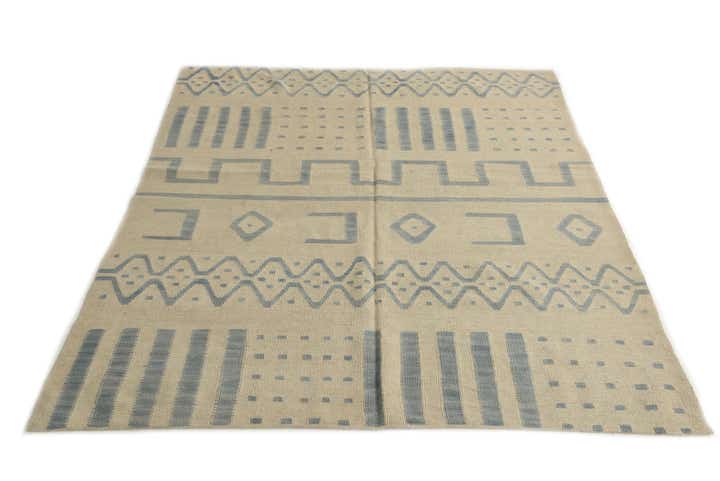 5' 4 x 6' 7 Hand Woven Kilim Modern Wool Rug