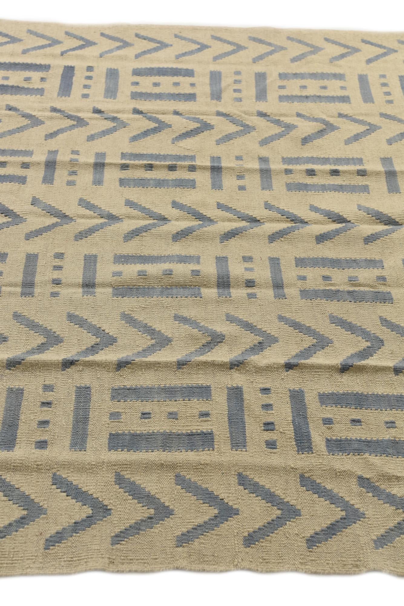 5' 2 x 6' 8 Hand Woven Kilim Modern Wool Rug