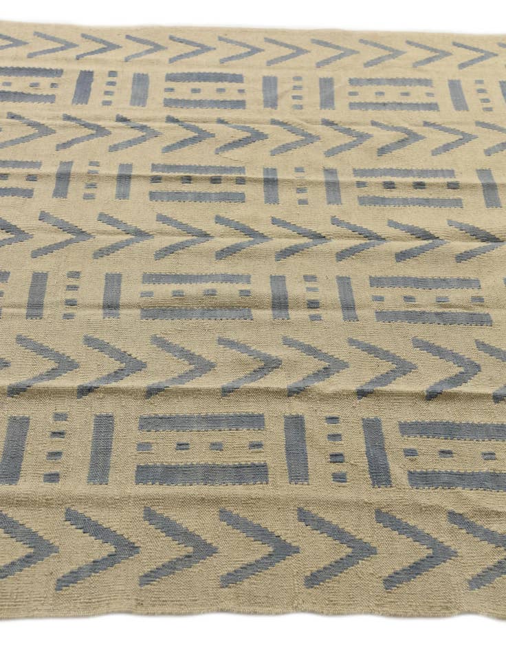 Detail image of 5' 2 x 6' 8  Hand Woven Kilim Modern Wool Rug