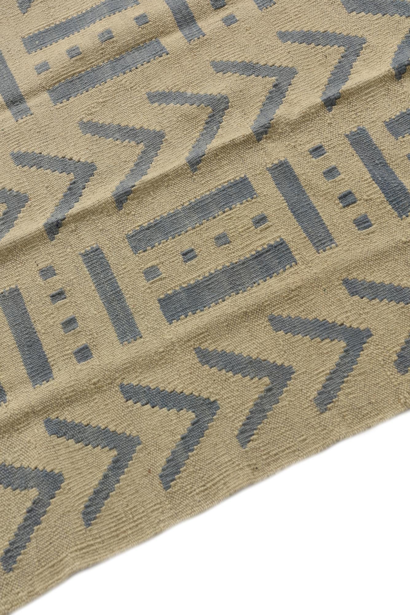 5' 2 x 6' 8 Hand Woven Kilim Modern Wool Rug