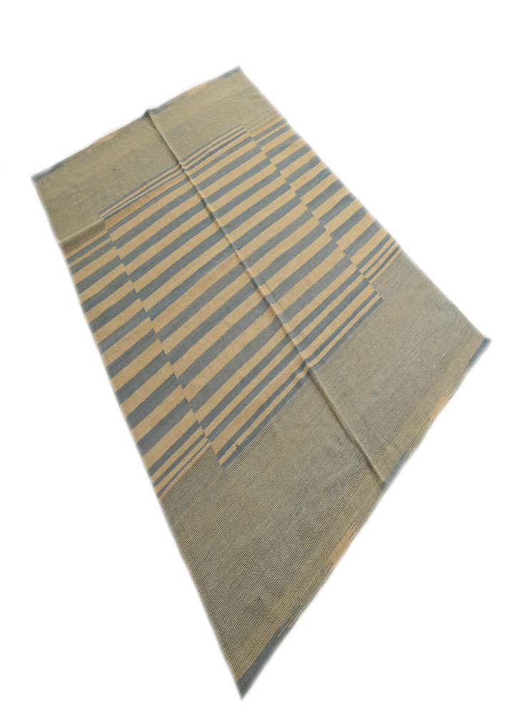 5' 6 x 7' 6 Hand Woven Kilim Modern Wool Rug