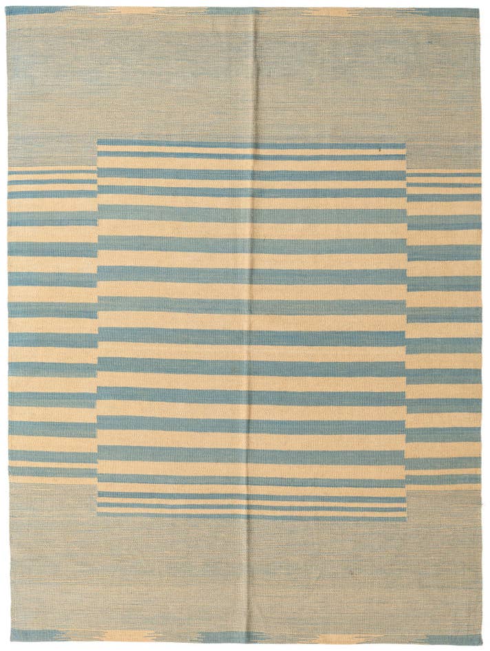 Detail image of 5' 6 x 7' 6 Hand Woven Kilim Modern Wool Rug