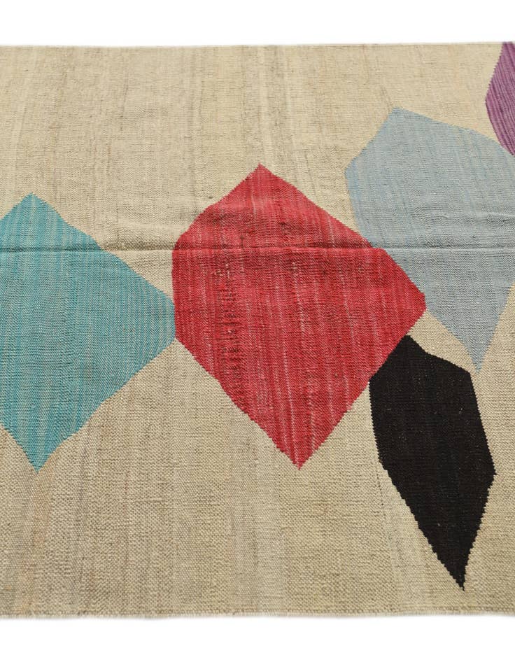Detail image of 4' 2 x 5' 9 Hand Woven Kilim Modern Wool Rug