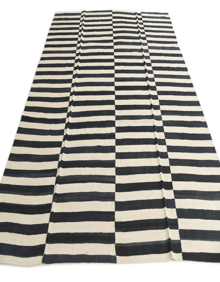 Detail image of 8' 3 x 9' 10  Hand Woven Kilim Modern Wool Rug