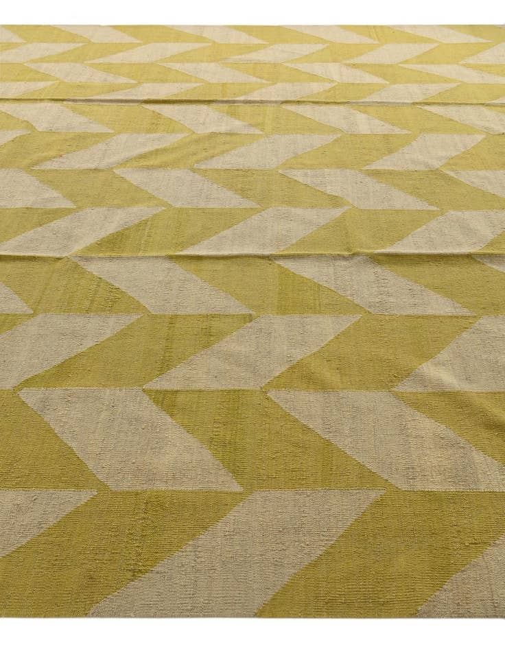 Detail image of 10' 9 x 13' 1  Hand Woven Kilim Modern Wool Rug