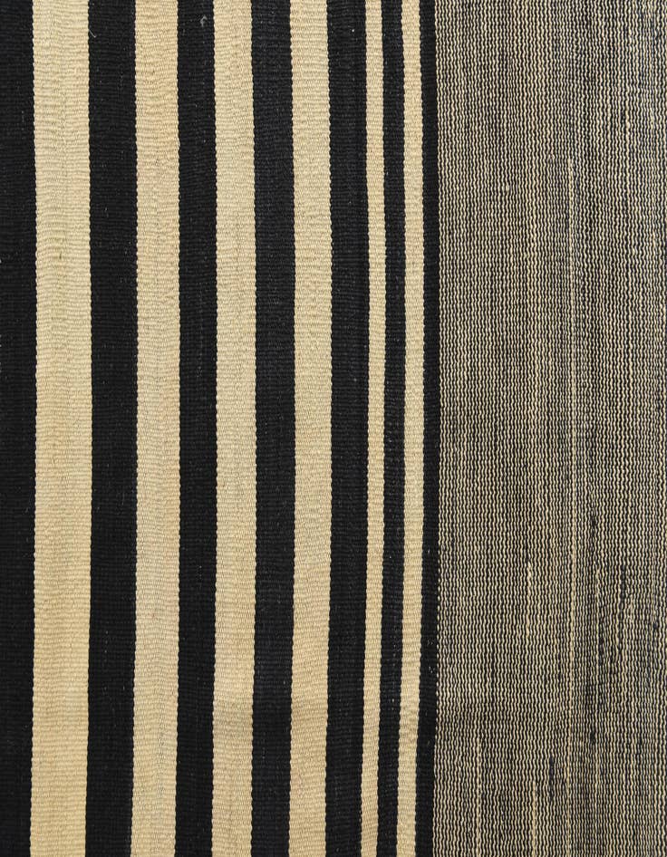 Detail image of 8' 2 x 9' 8  Hand Woven Kilim Modern Wool Rug
