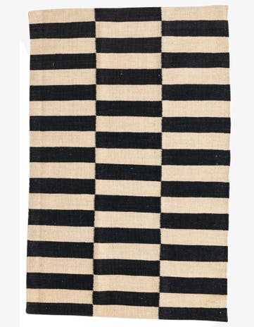 2' 7 x 4' Hand Woven Kilim Modern Wool Rug