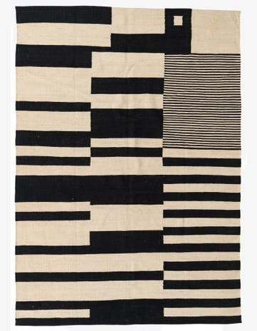 5' 7 x 7' 10 Hand Woven Kilim Modern Wool Rug