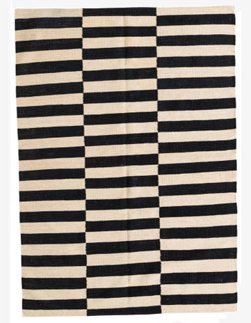 4' x 5' 8 Hand Woven Kilim Modern Wool Rug