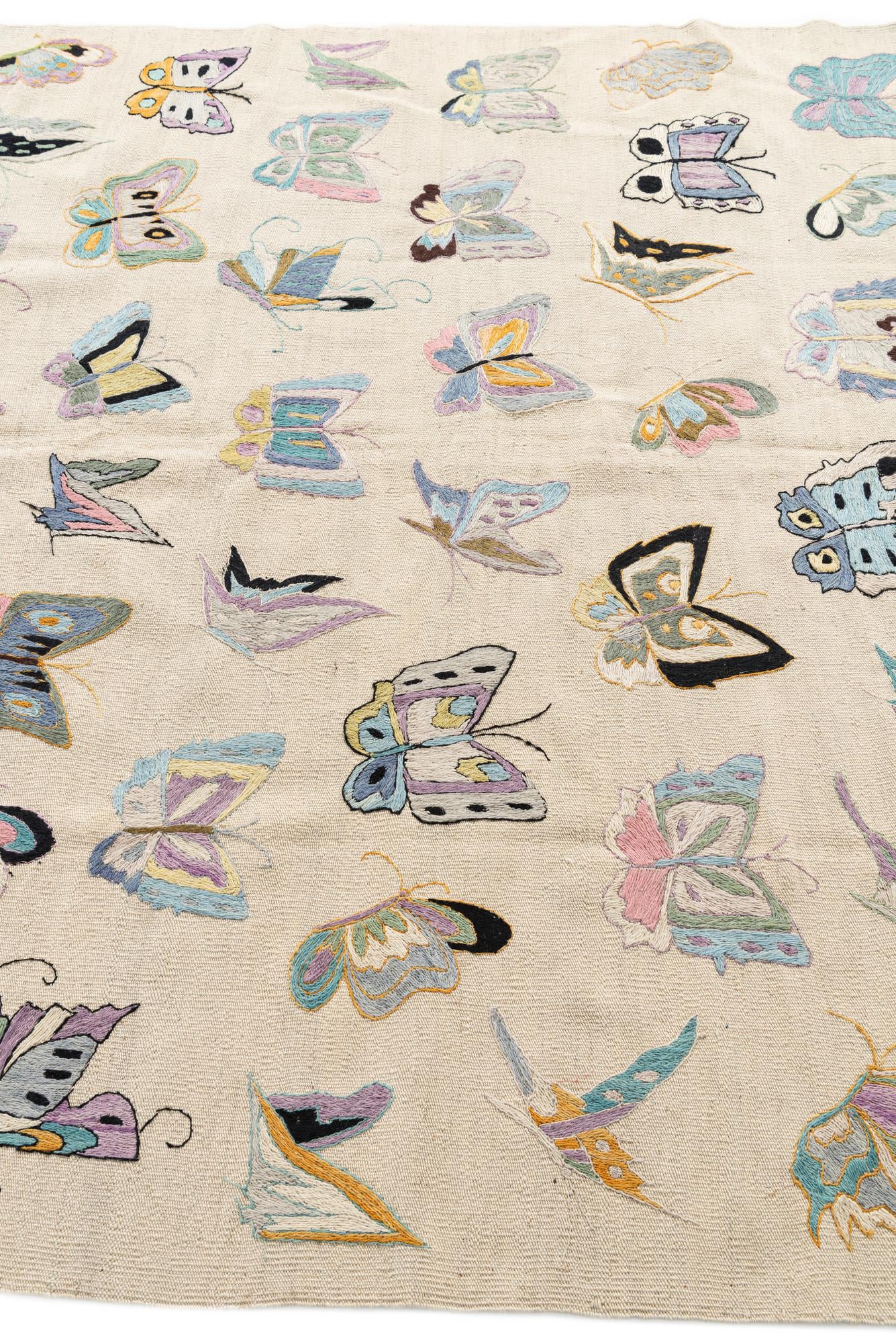 5' 9 x 7' 9 Hand Woven Kilim Suzani Wool Rug