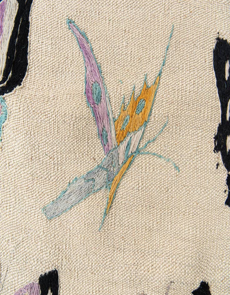 Detail image of 5' 9 x 7' 9  Hand Woven Kilim Suzani Wool Rug