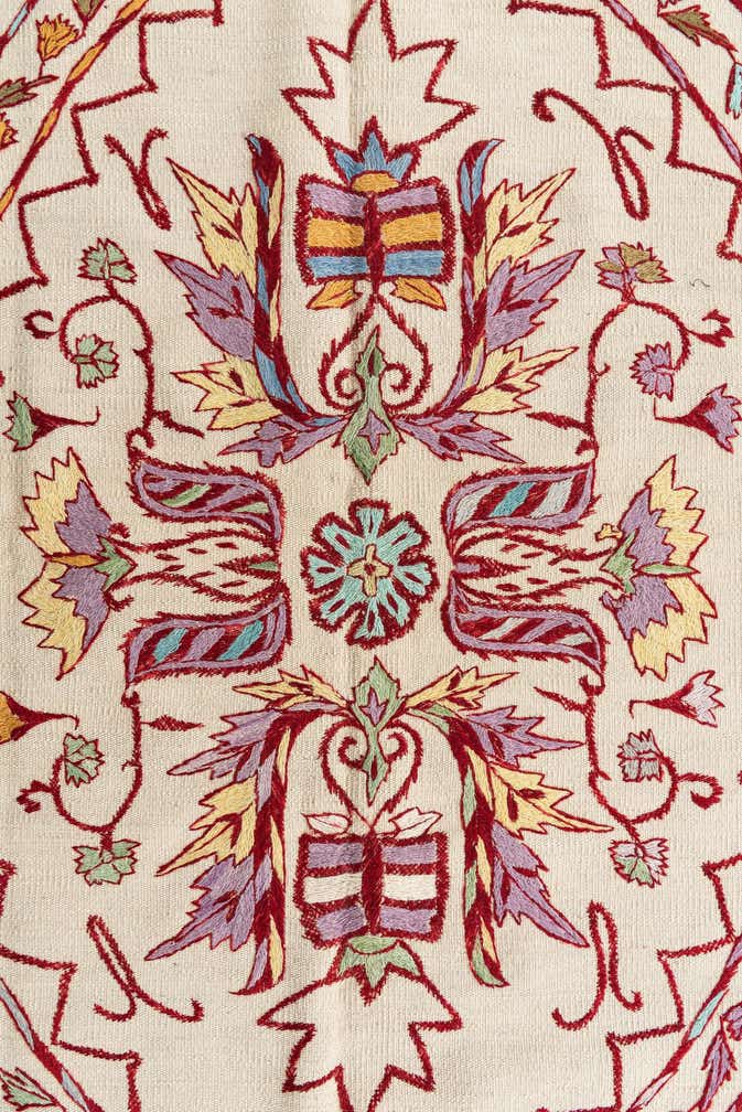 6' x 8' Hand Woven Kilim Suzani Wool Rug