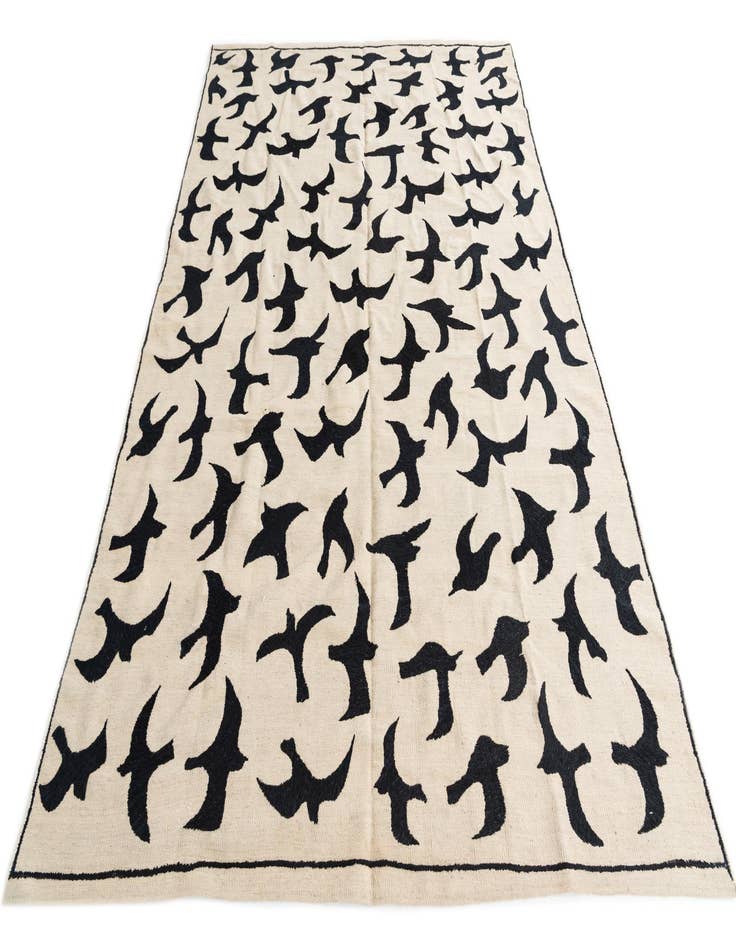 Detail image of 6' 8 x 9' 8  Hand Woven Kilim Suzani Wool Rug