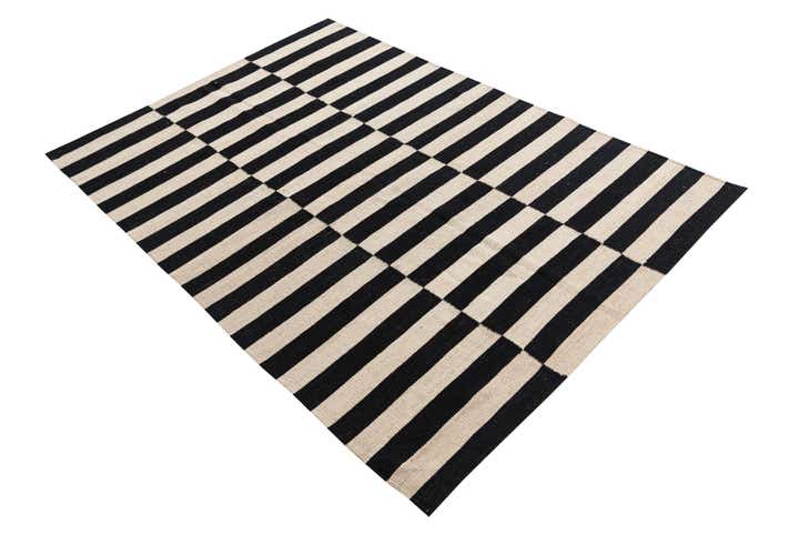 4' 1 x 5' 10 Hand Woven Kilim Suzani Wool Rug
