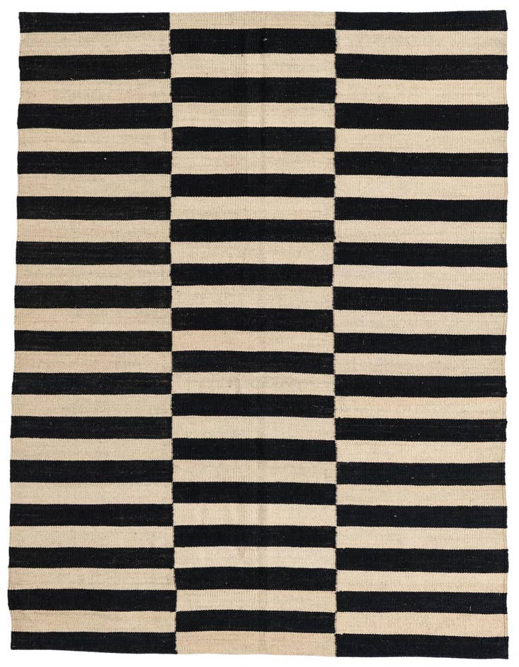 Detail image of 4' 1 x 5' 10 Hand Woven Kilim Suzani Wool Rug