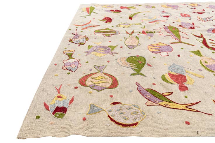 Detail image of 5' x 6' 1 Hand Woven Kilim Suzani Wool Rug