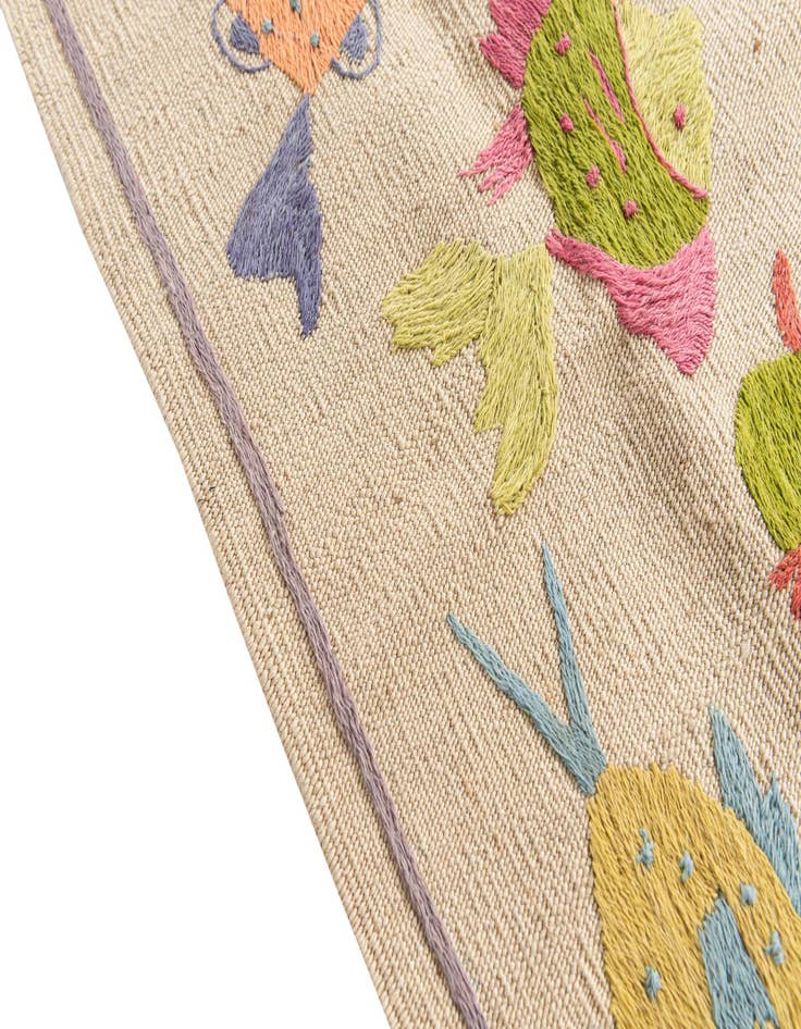 Detail image of 4' x 5' 7  Hand Woven Kilim Suzani Wool Rug