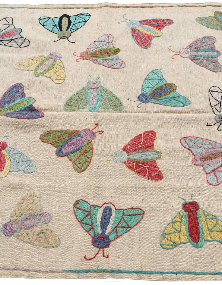 Detail image of 4' 2 x 5' 9  Hand Woven Kilim Suzani Wool Rug