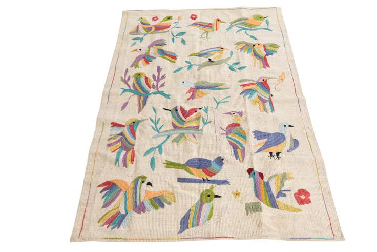 Detail image of 3' 2 x 4' 7 Hand Woven Kilim Suzani Wool Rug