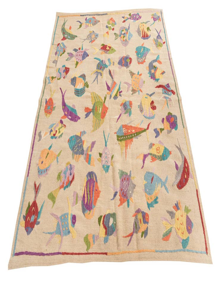 Detail image of 4' 4 x 5' 6  Hand Woven Kilim Suzani Wool Rug