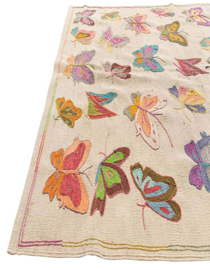 Detail image of 4' 3 x 5' 7  Hand Woven Kilim Suzani Wool Rug