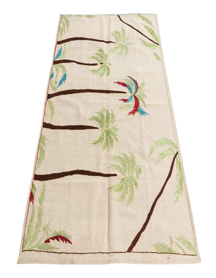 Detail image of 4' 4 x 5' 10  Hand Woven Kilim Suzani Wool Rug