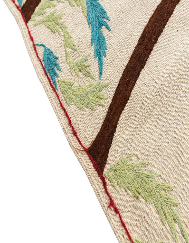 Detail image of 4' 4 x 5' 10  Hand Woven Kilim Suzani Wool Rug