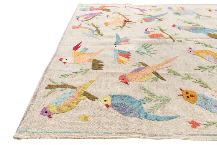 Detail image of 4' 2 x 5' 5 Hand Woven Kilim Suzani Wool Rug